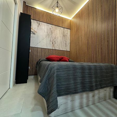 Apartmán Vistalegre! Pequeno Y Fantastico Loft Cerca Del Metro Madrid Exteriér fotografie